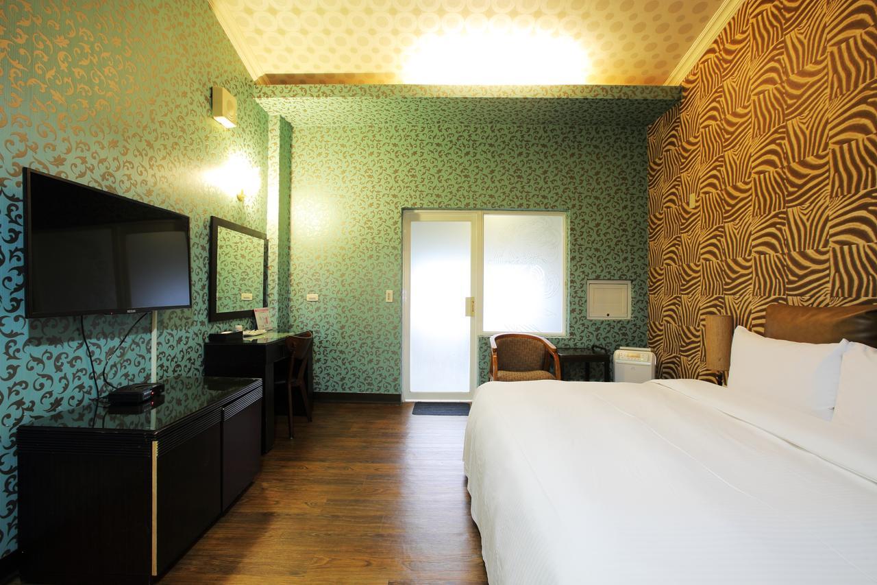 Cyuan Tang Hot Spring Hotel Jiaoxi Buitenkant foto